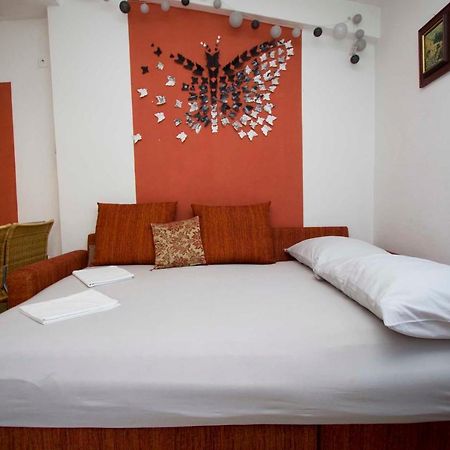 Apartman Mia I Toni Makarska Esterno foto